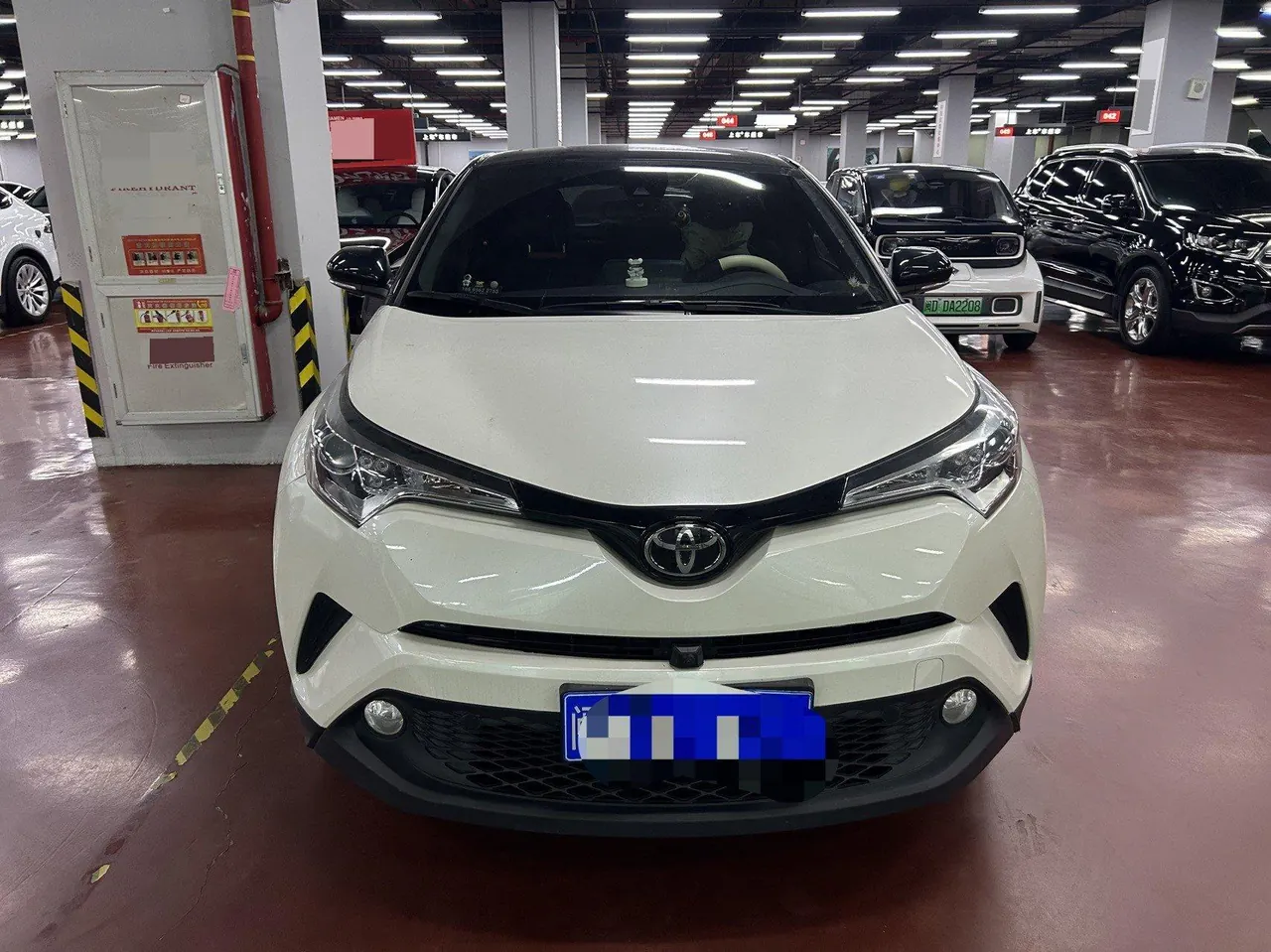 Toyota 2020 C- HR 2.0 stepless leading version of automatic gear 2