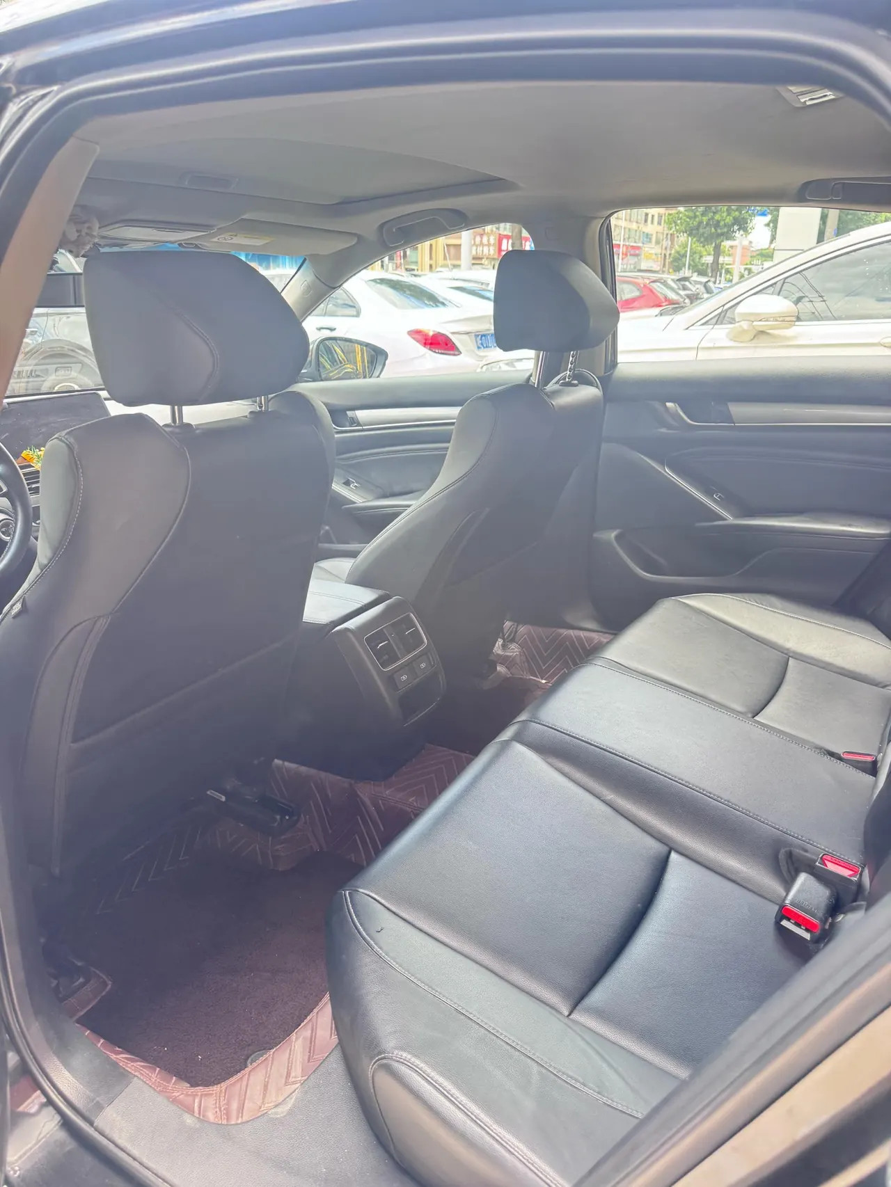 Honda 2022 10th Generation Accord 1.5T Stepless 260TURBO Deluxe Automatic Gear 6