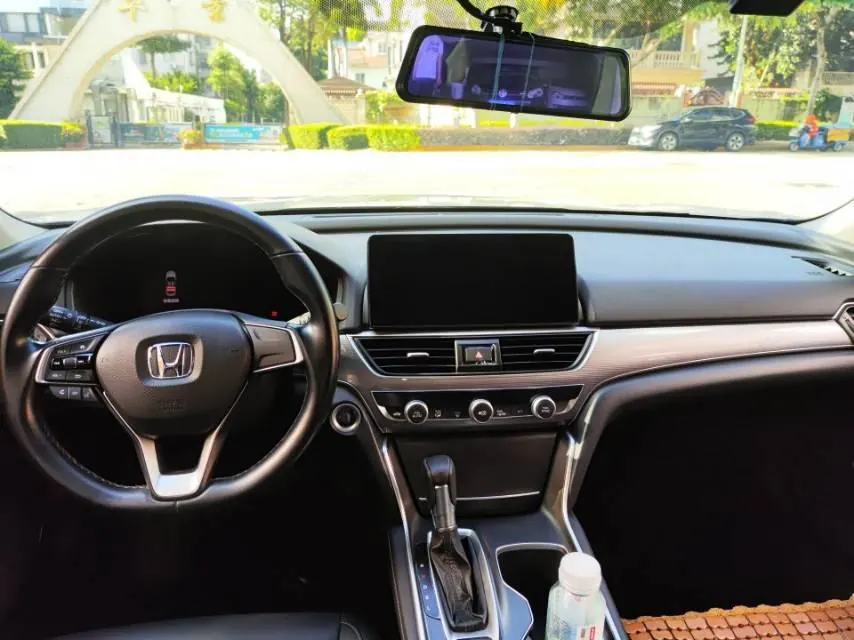 Honda 2022 10th Generation Accord 1.5T Stepless 260TURBO Magic Night Premium Edition Automatic Gear 7