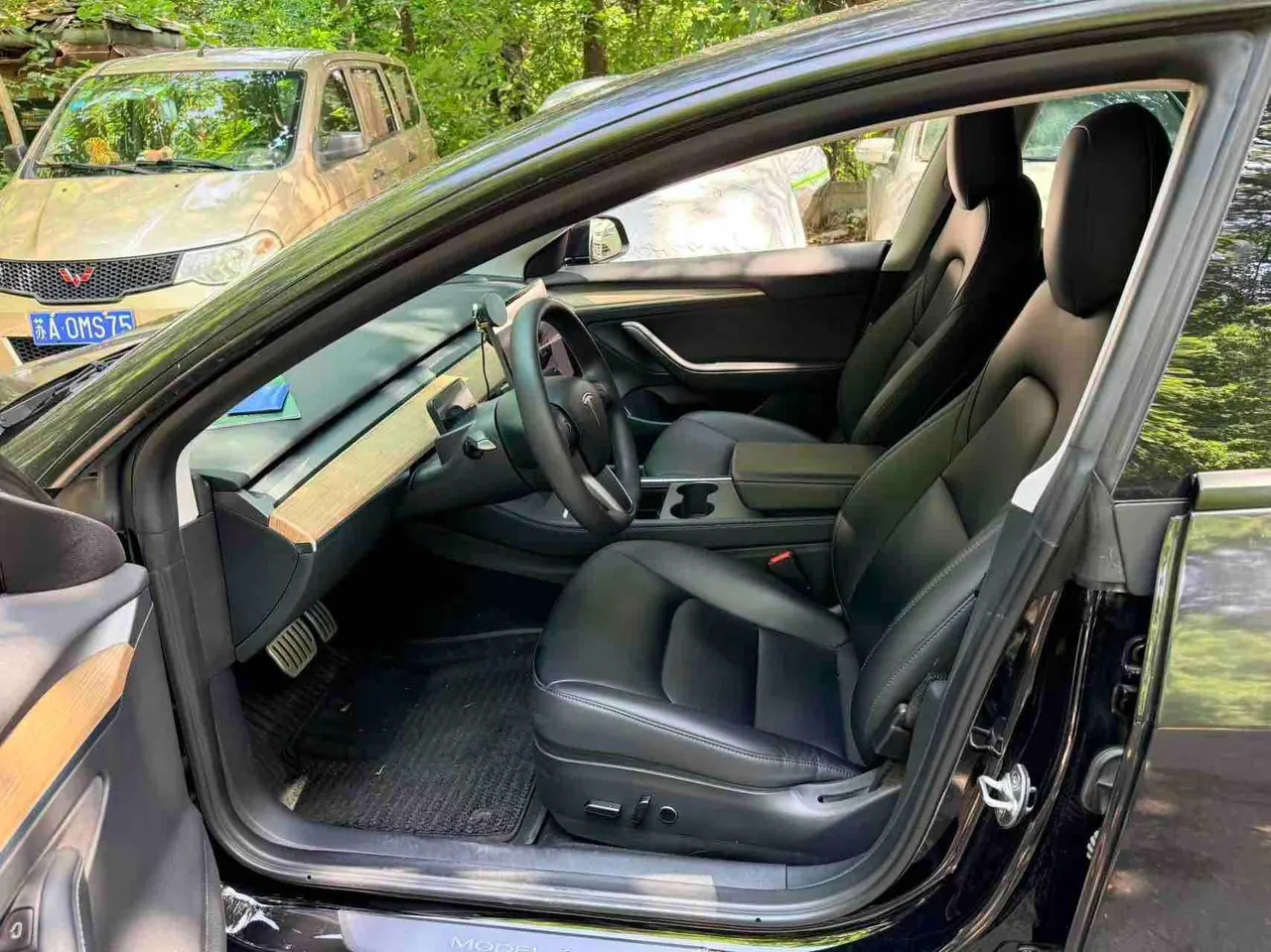 Tesla 2022 Model 3 Performance high-performance all-wheel drive automatic transmission 2