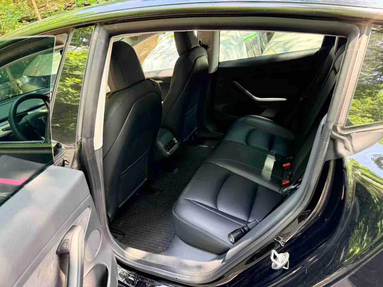 Tesla 2022 Model 3 Performance high-performance all-wheel drive automatic transmission 3