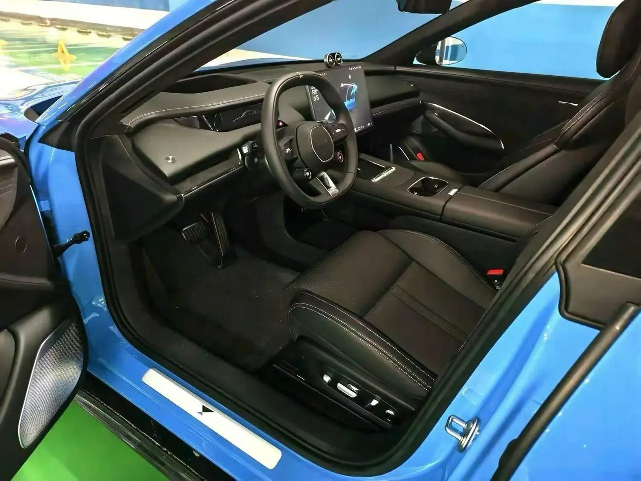 MI 2026 SU7 Standard Edition Automatic Gear 3
