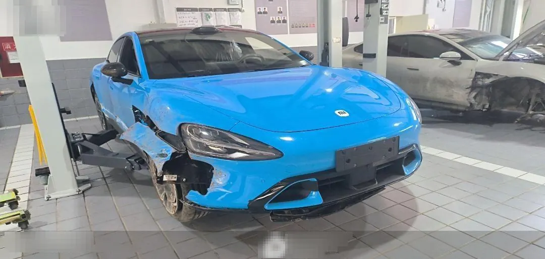 MI 2026 SU7 Standard Edition Automatic Gear 4