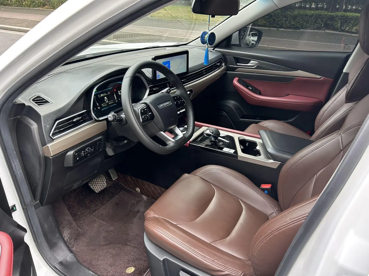 Jetour 2023 X70 1.5T Exceed PRO Edition 7-seat Automatic Gear 7
