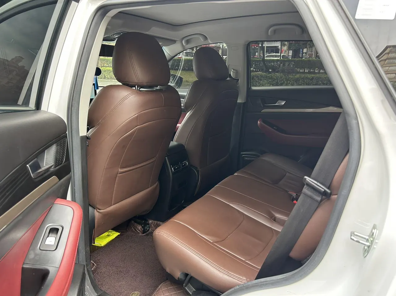 Jetour 2023 X70 1.5T Exceed PRO Edition 7-seat Automatic Gear 8