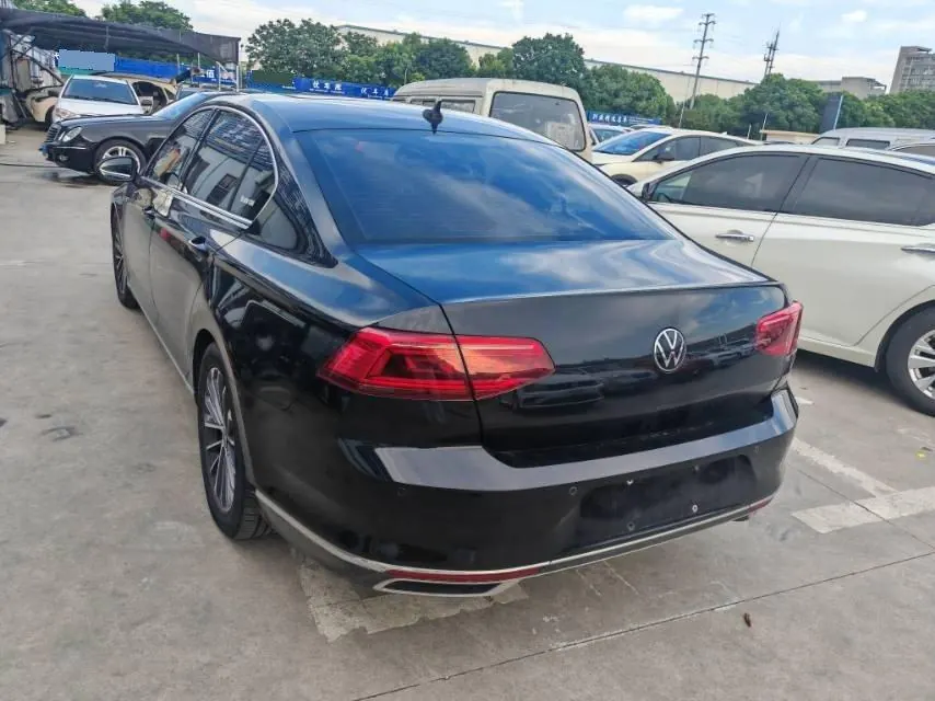 Volkswagen 2020 Magotan 2.0TSI 330TSI luxury automatic transmission 6
