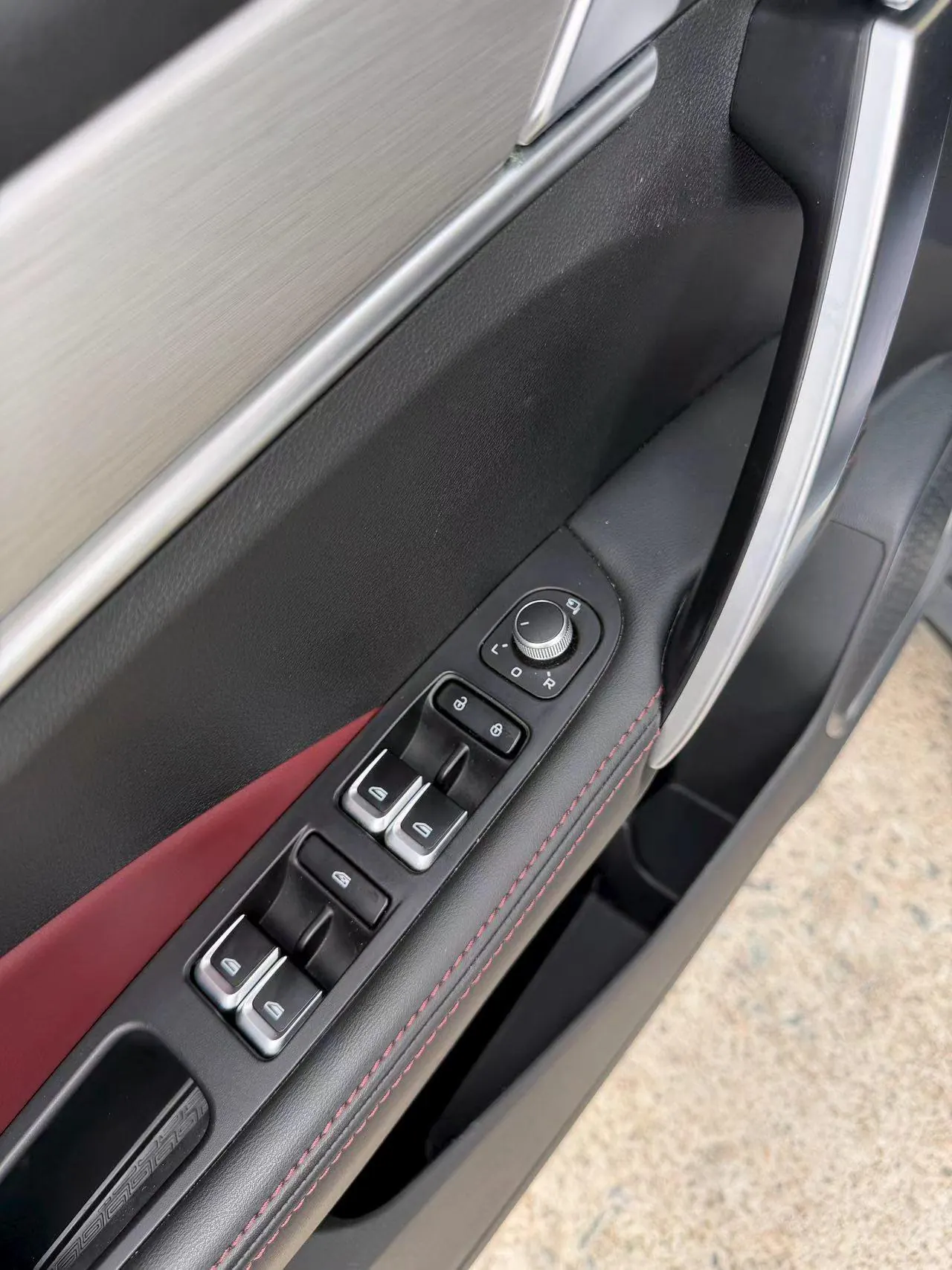 Geely 2021 Plantronics 1.4T Diamond Edition Automatic Gear 17