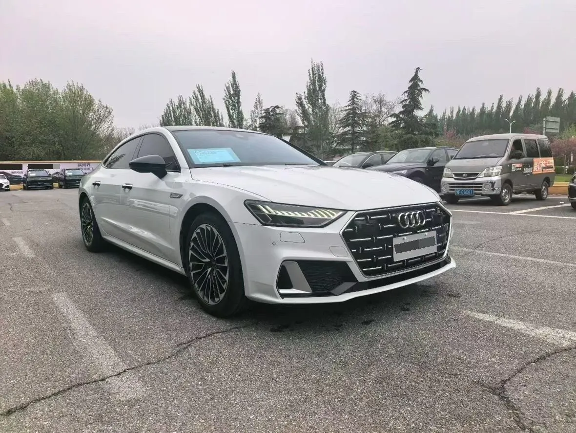Audi 2022 A7L 2.0TFSI 45TFSI S-line Zhumeng New Edition Automatic Gear 4