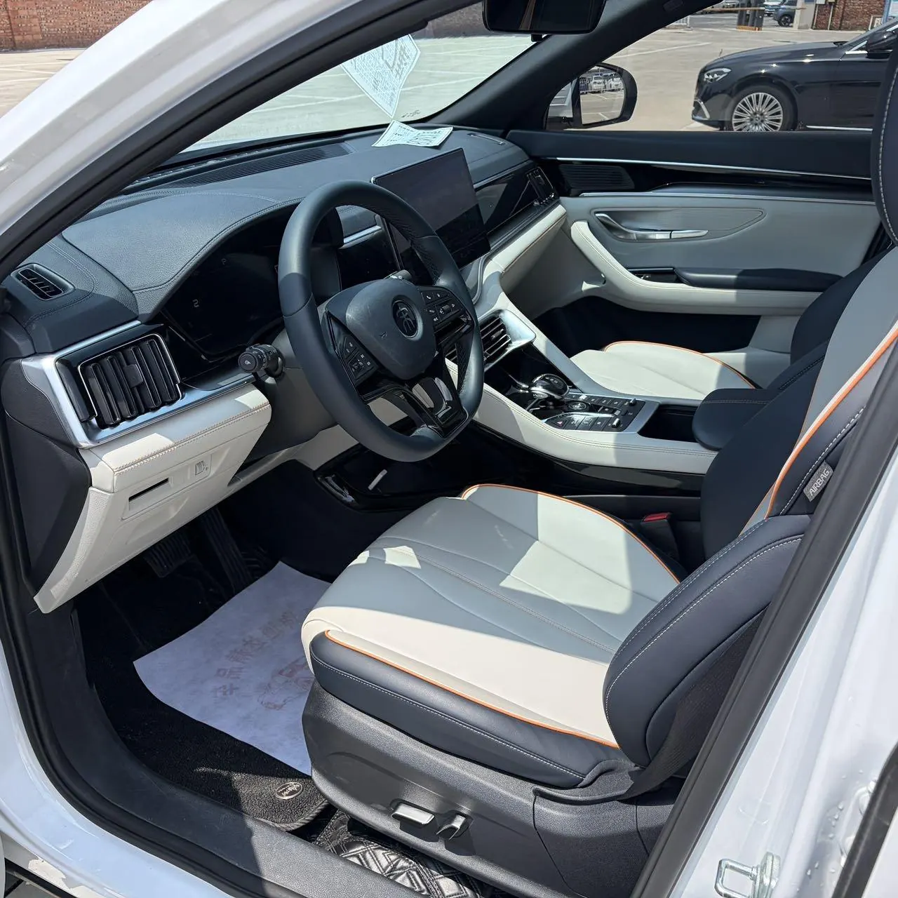 BYD Song PLUS New Energy 2022 Song PLUS DM-i 1.5 Stepless 110KM Flagship PLUS 5G Edition Automatic Gear 6
