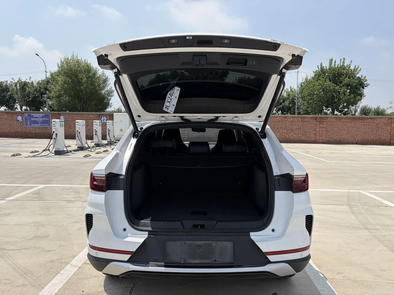 BYD Song PLUS New Energy 2022 Song PLUS DM-i 1.5 Stepless 110KM Flagship PLUS 5G Edition Automatic Gear 9