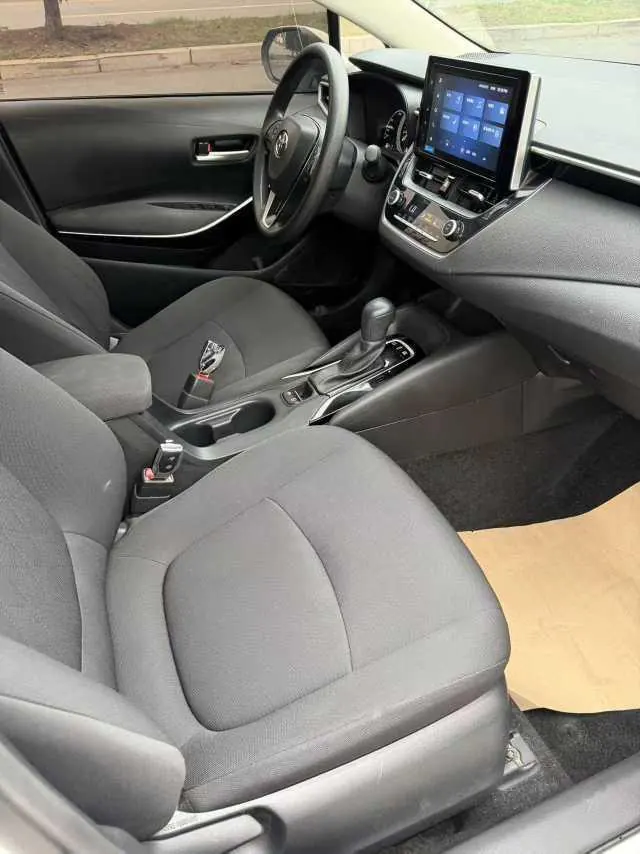 Toyota 2021 Corolla Double Engine 1.8 Stepless Elite Automatic Gear 11