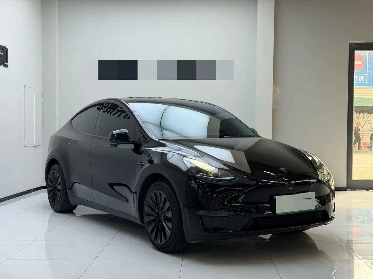 Tesla 2023 Model Y long endurance all-wheel drive version automatic transmission 3