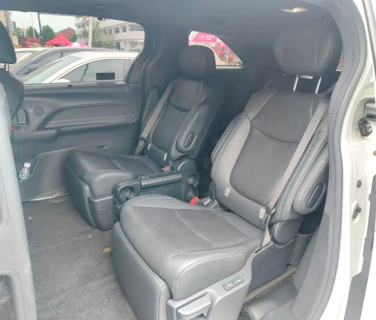 Toyota 2023 Sai 2.5 Stepless Premium Edition Automatic Gear 5