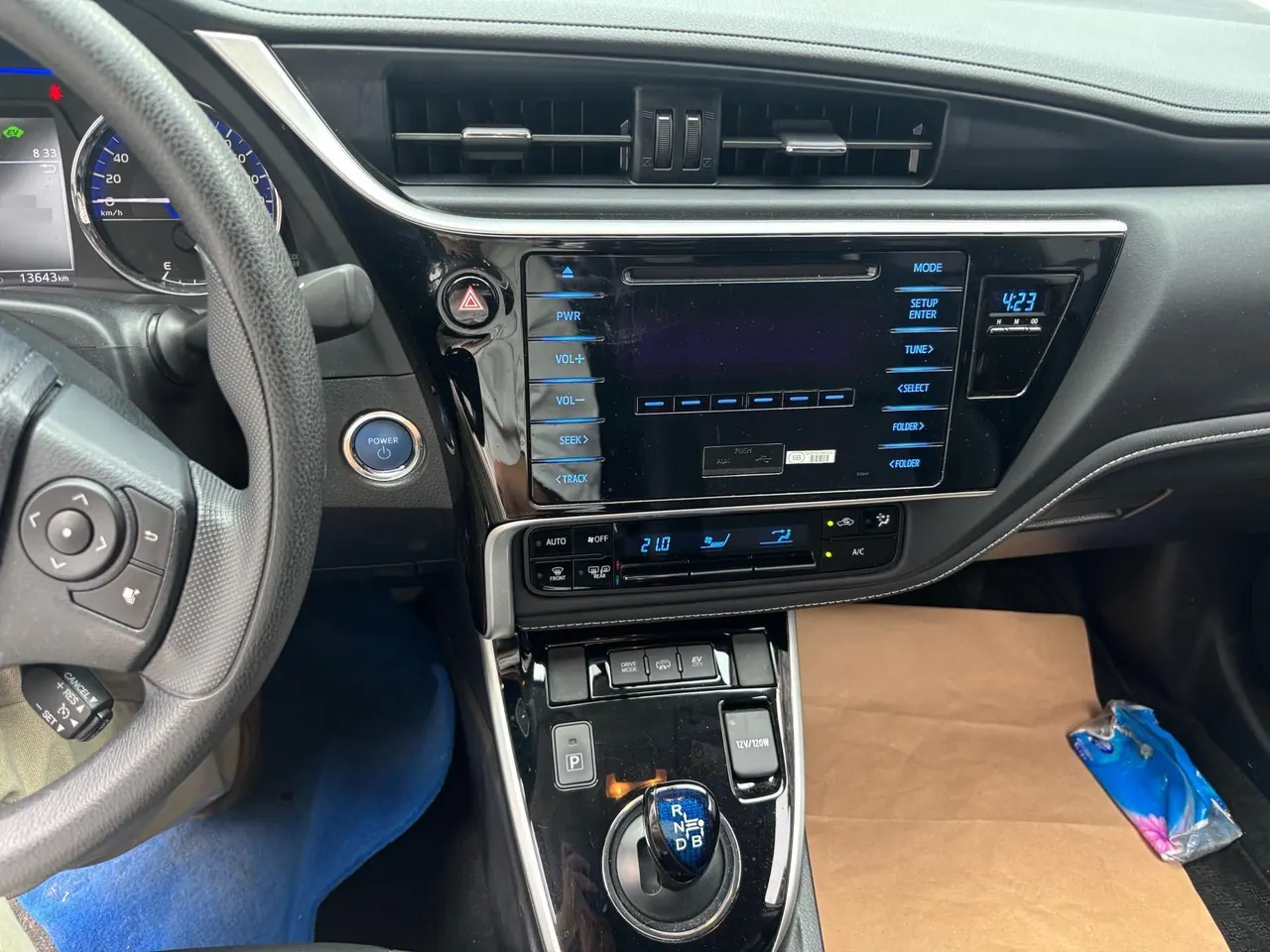 Toyota 2020 Corolla Double Engine E 1.8 Stepless Comfort Edition Automatic Gear 8