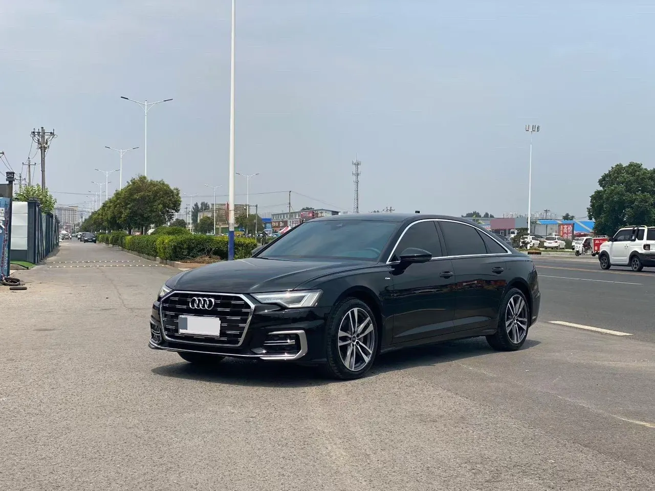 Audi 2024 A6L 2.0TFSI 40TFSI Deluxe Dynamic Automatic - View 1