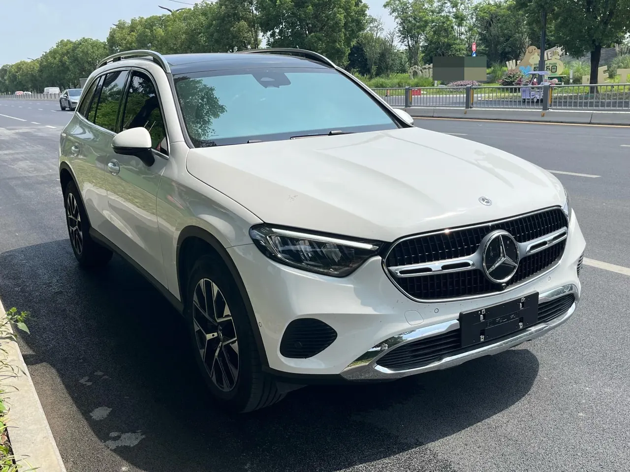 Mercedes Benz 2026 GLC 260 L 4MATIC 48V 2.0T Dynamic 5-seat Automatic Gear 2