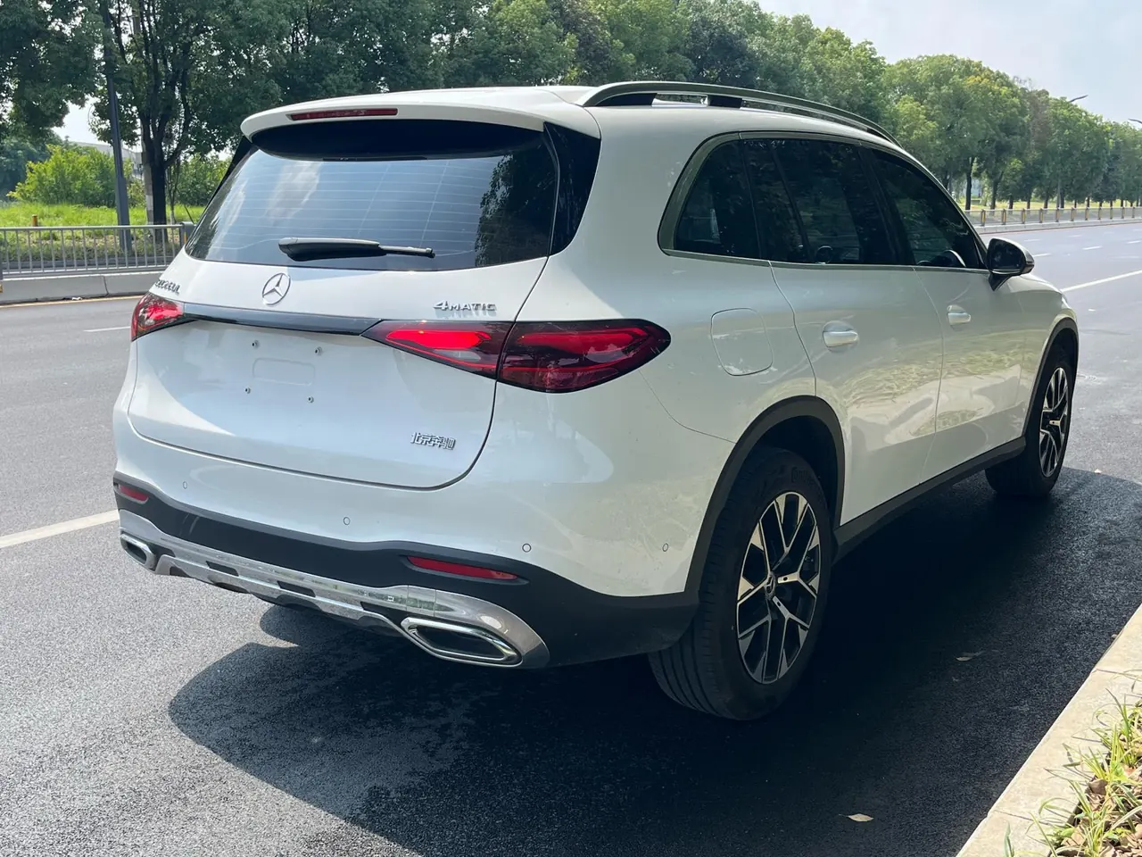 Mercedes Benz 2026 GLC 260 L 4MATIC 48V 2.0T Dynamic 5-seat Automatic Gear 7