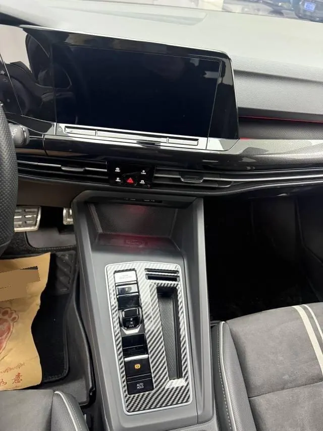 Volkswagen 2023 Golf 8 R-Line 1.4TSI 280TSI Automatic 12