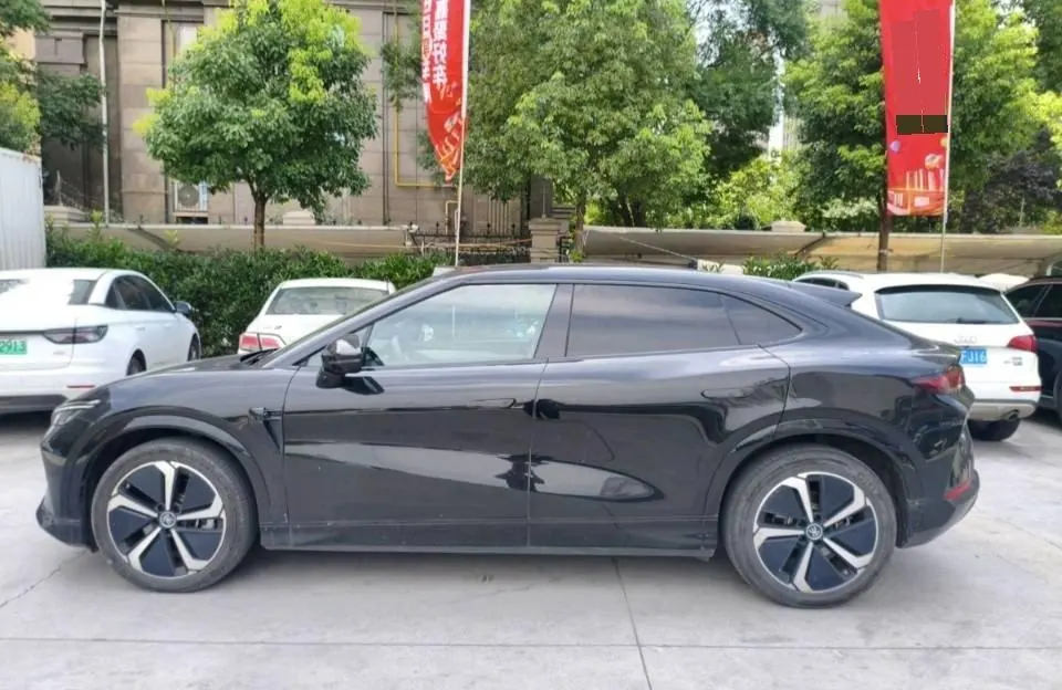 BYD 2025 Song L EV Smart Driving Edition 662km Laser Radar Excellent Automatic Gear 4