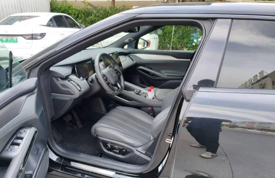 BYD 2025 Song L EV Smart Driving Edition 662km Laser Radar Excellent Automatic Gear 6