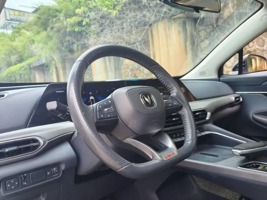 ChangAn 2020 UNI-T 1.5T honorable automatic gear 7