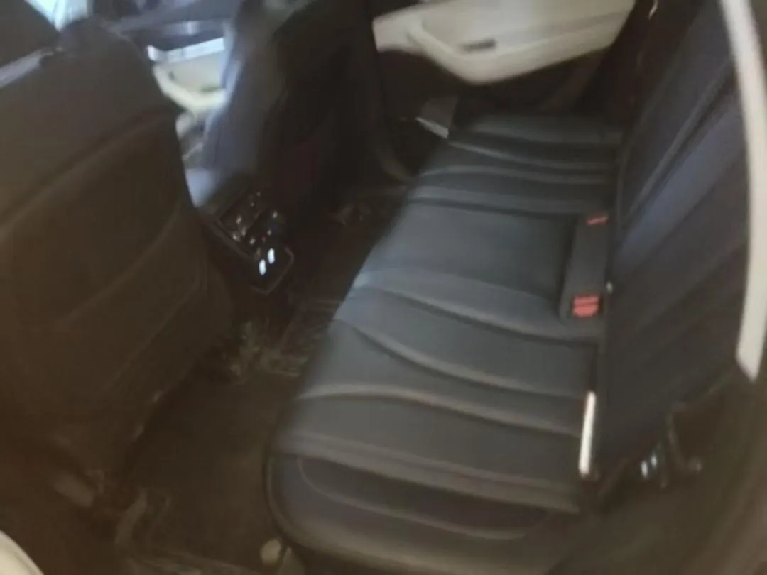 Geely 2023 XingyueL (Monjaro) 2.0TD high-power two-wheel drive flagship automatic transmission 4