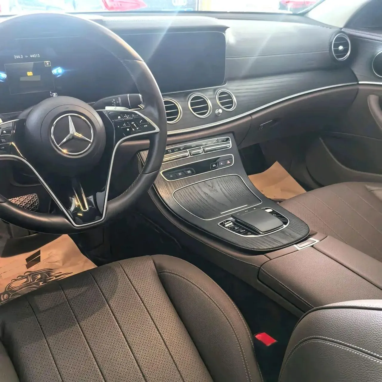 Mercedes Benz E-Class 2023 E 300 L 2.0T Fashion Automatic Gear 5
