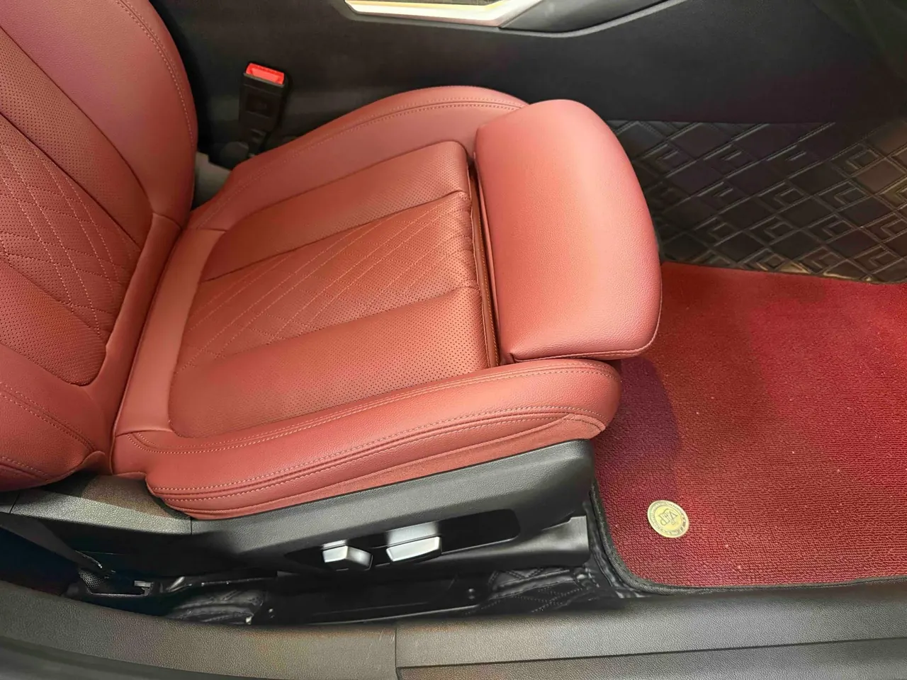 BMW 3 Series 2022 325Li 2.0T M Sports Suit (Modified) Automatic Gear 11