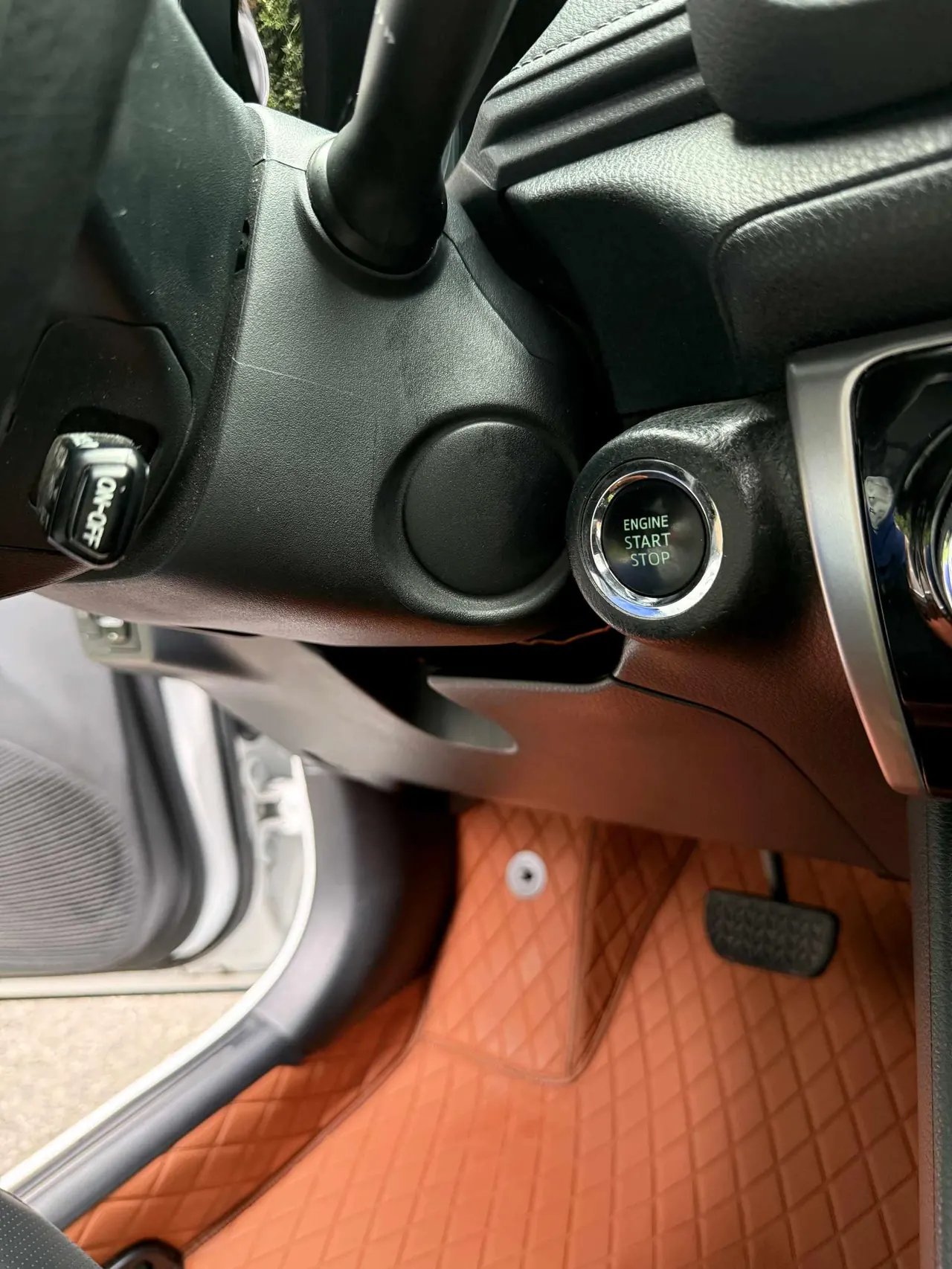 Toyota yaris 2022 YARiS L to dazzle 1.5 stepless luxury PLUS version of automatic gear 8