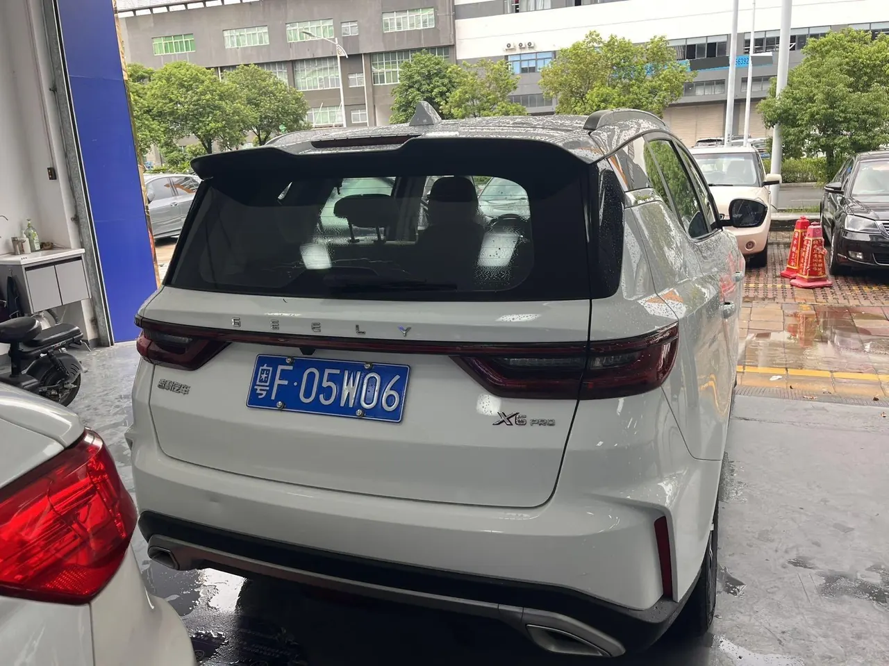 Geely Vision SUV(X6) 2021 Vision X6 Pro 1.4T Premium Automatic 2