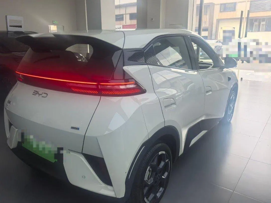 BYD 2025 Seagull 405km Flying Edition Automatic Gear 6