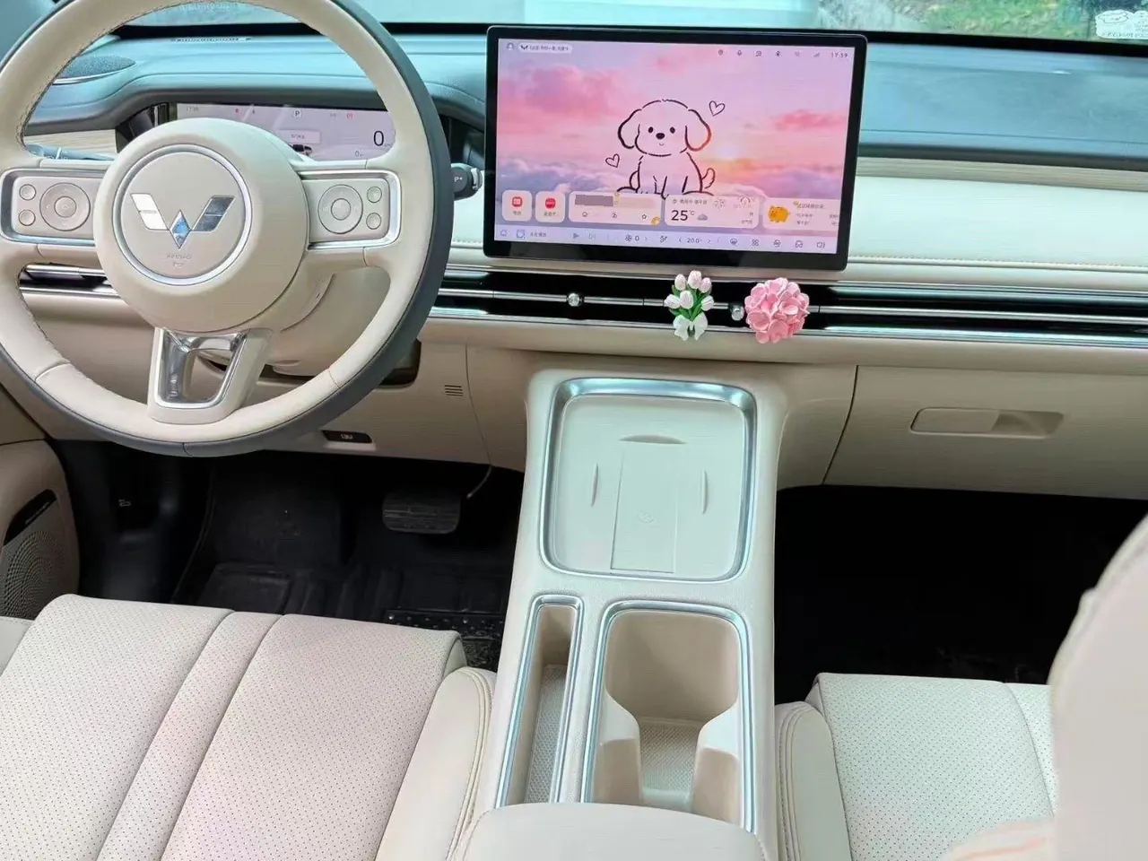 WuLing 2025 Plantronics S 325km Exclusive Automatic Transmission 3