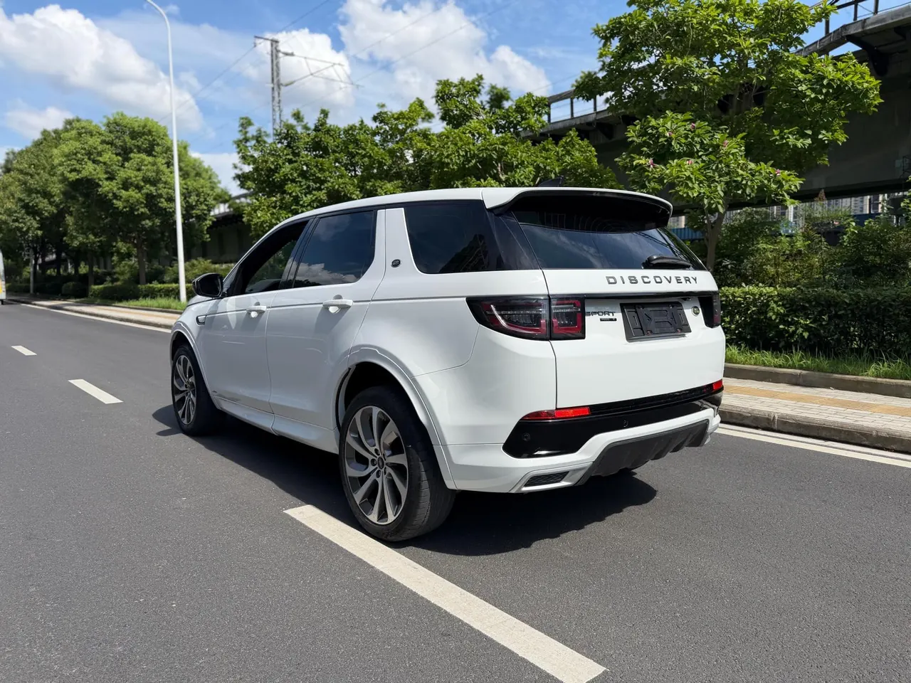 Land Rover 2020 Discovery Sports Edition 48V 2.0T 249PS R-Dynamic S Performance Edition Automatic Gear 9