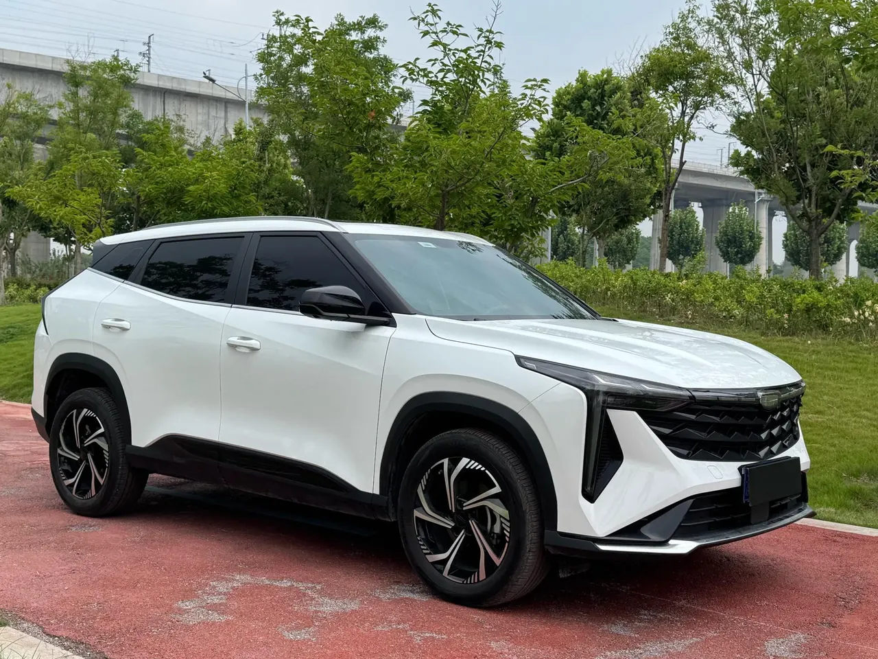 Geely 2023 Boyue COOL 1.5TD COOL Smart Auto 3