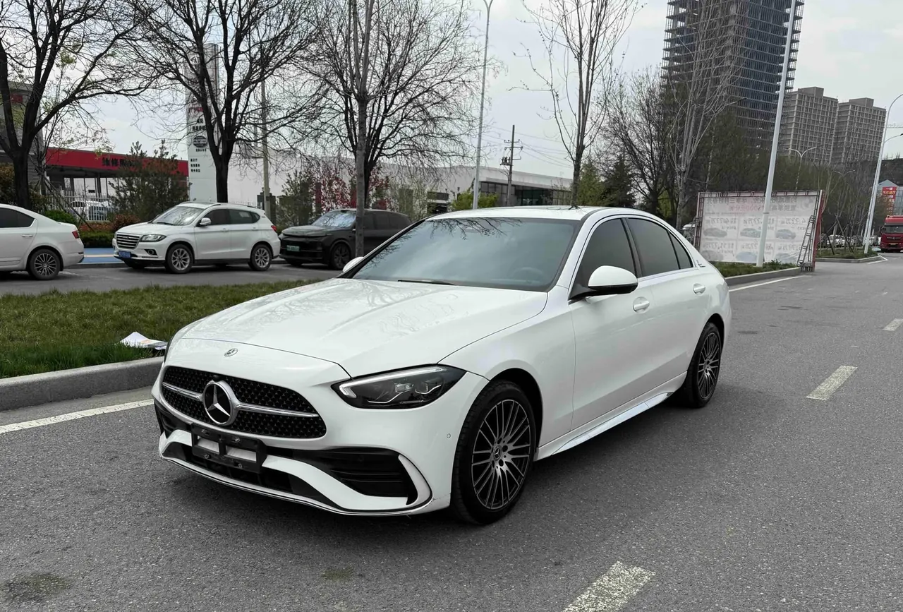 Mercedes Benz Class C 2023 C 200 L 48V 1.5T Sports Edition Automatic Gear - View 1