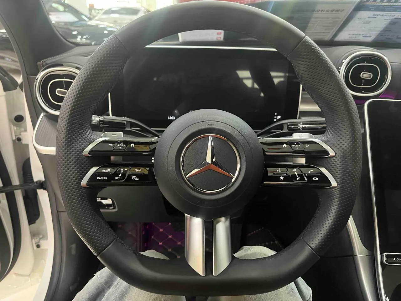 Mercedes Benz Class C 2023 C 200 L 48V 1.5T Sports Edition Automatic Gear 16