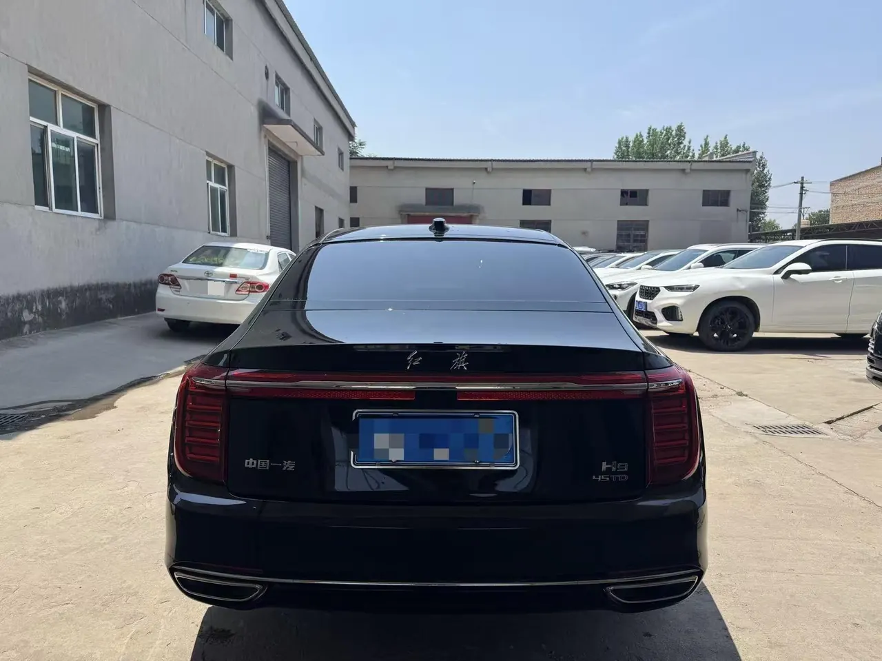 HongQi 2020 H9 48V 2.0T Zhilian Qi Chang Edition Automatic Gear 3