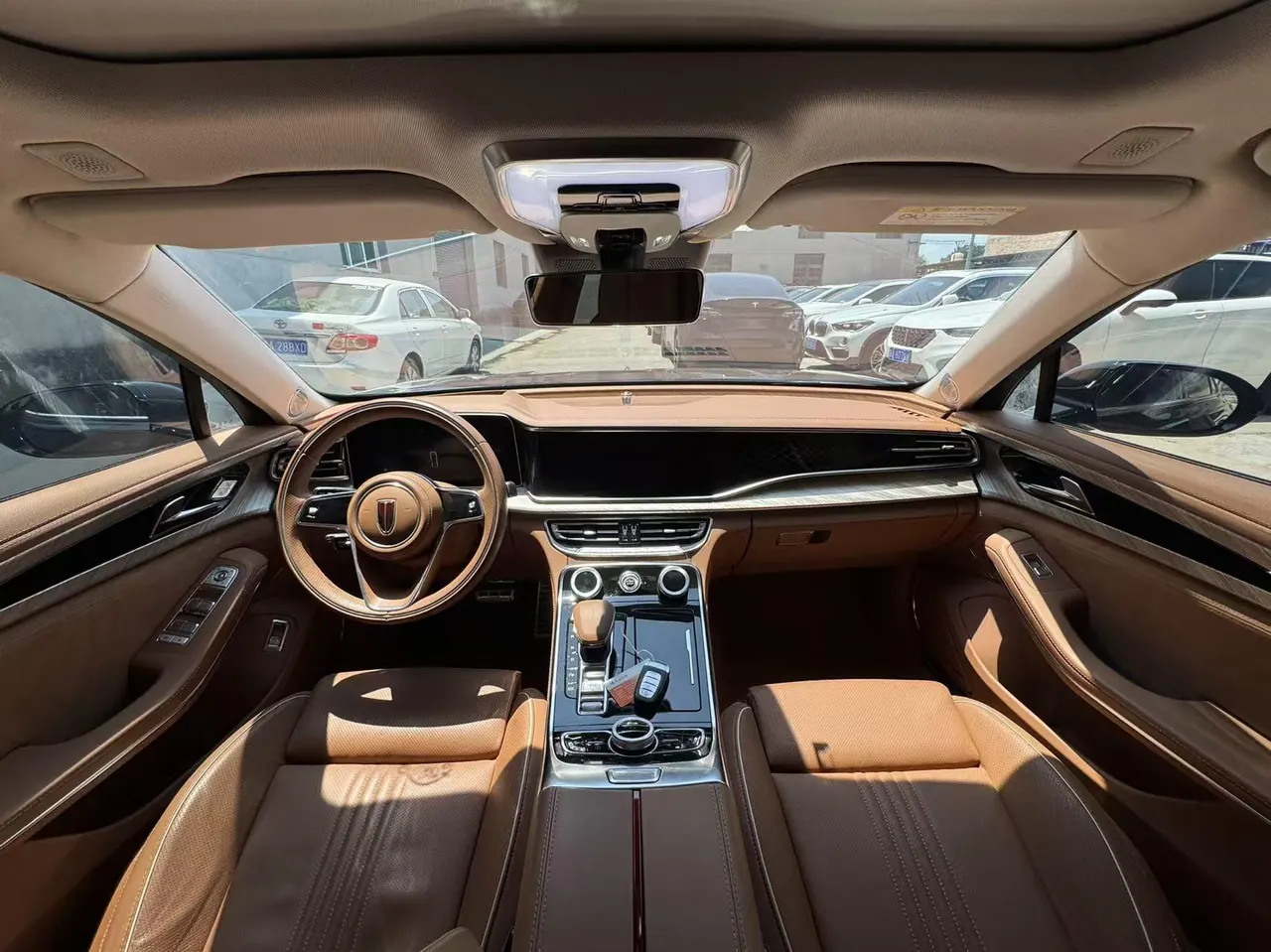 HongQi 2020 H9 48V 2.0T Zhilian Qi Chang Edition Automatic Gear 6