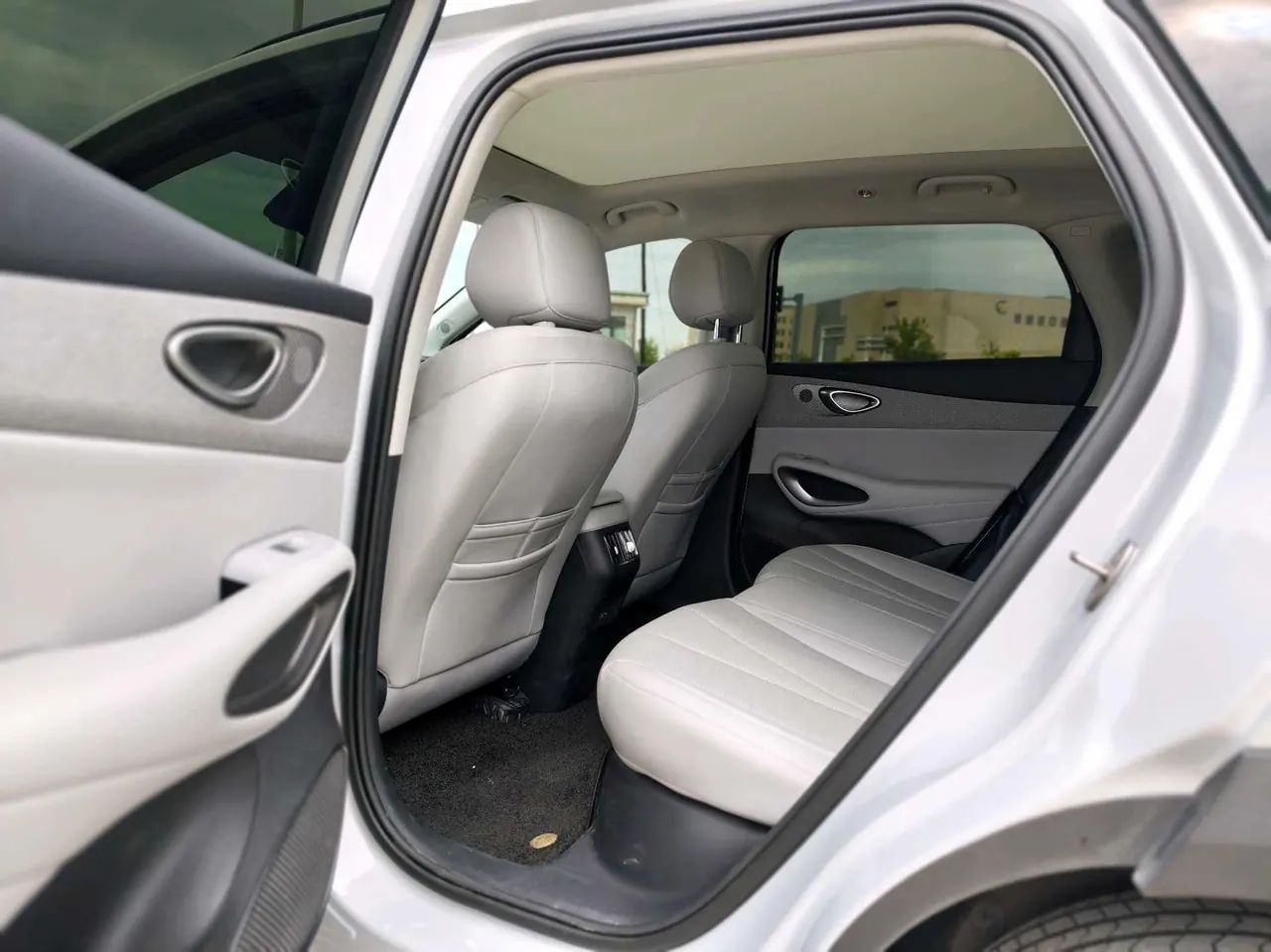 BYD 2025 Sea Lion 05 EV 520KM Flagship Zhihang Edition Automatic Gear 5