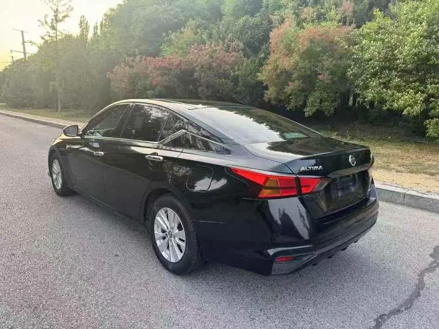 Nissan 2020 Teana 2.0 Stepless XL Comfort Edition Automatic Gear 3