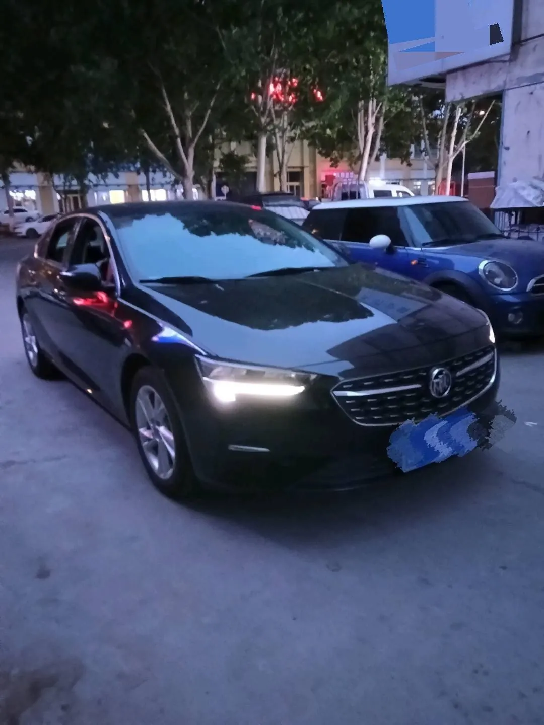 Buick 2020 Regal 1.5T 552T Elite Automatic Gear 2