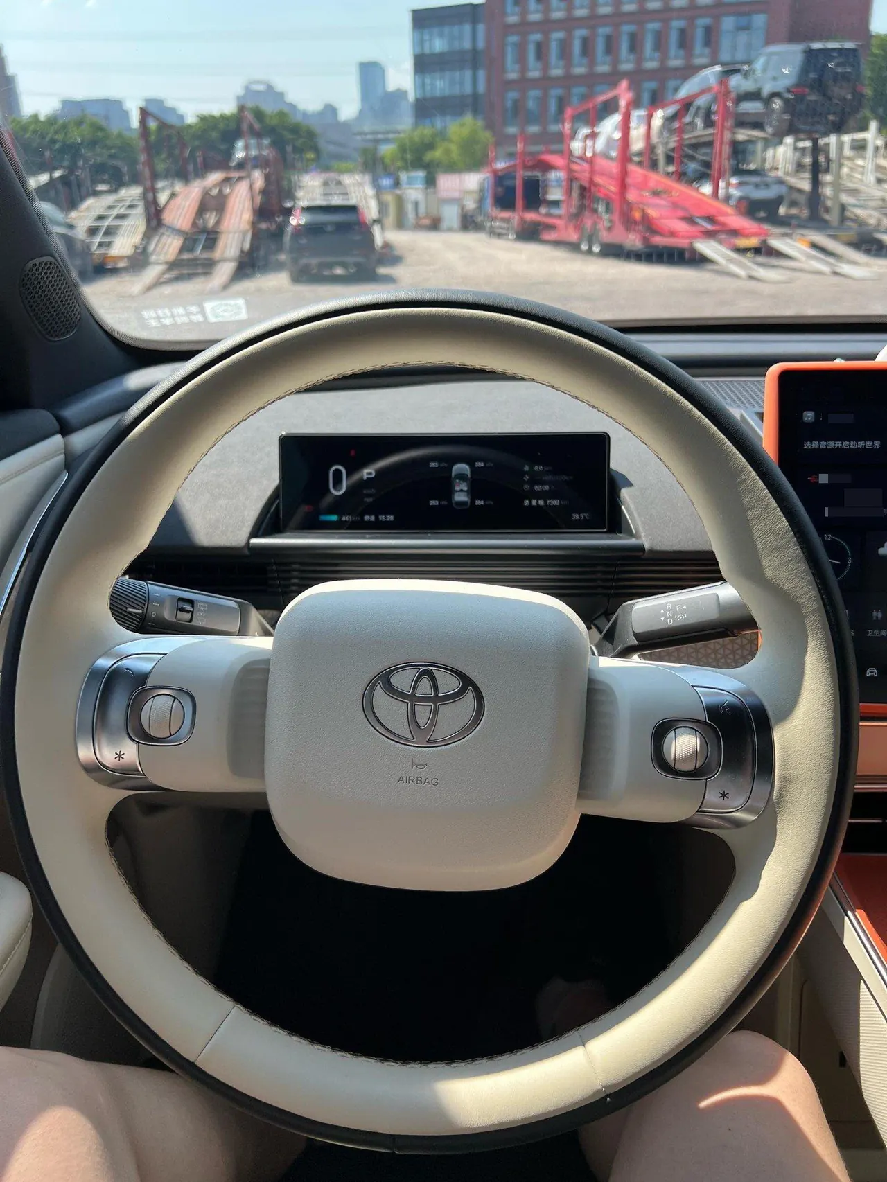Toyota 2025 Platinum Intelligence 3X 520 Pro Advanced Intelligence Driving Edition Automatic Gear 14