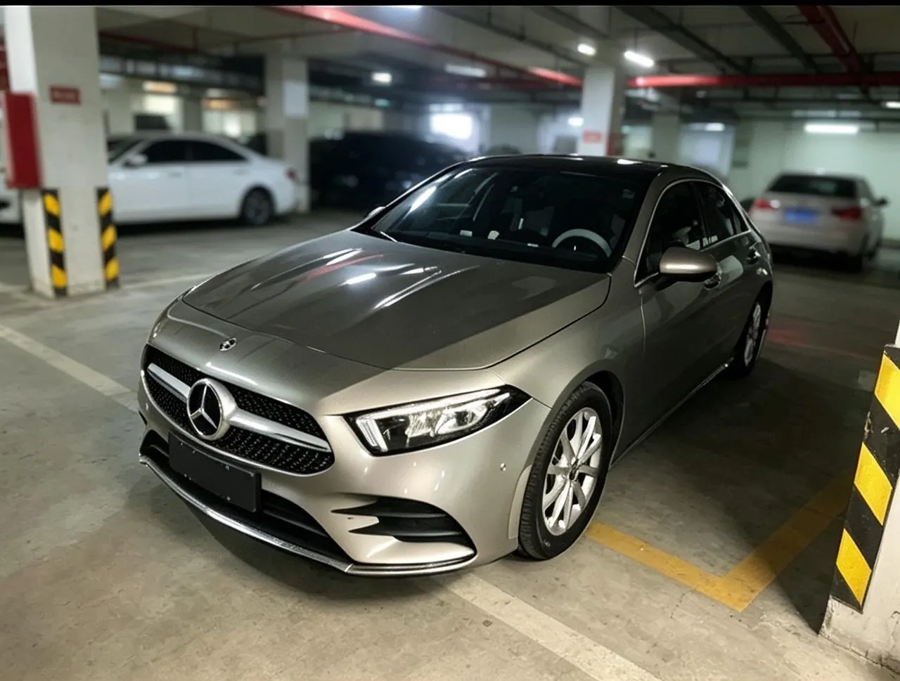 Open image lightbox: Mercedes Benz Class A 2020 A 200 L 1.3T Fashion (Modified) Automatic Gear