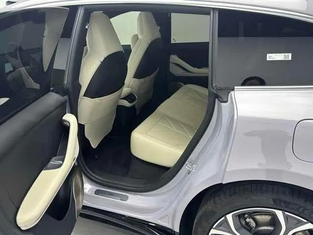 NIO 2025 ET5T 75kWh Touring automatic 6