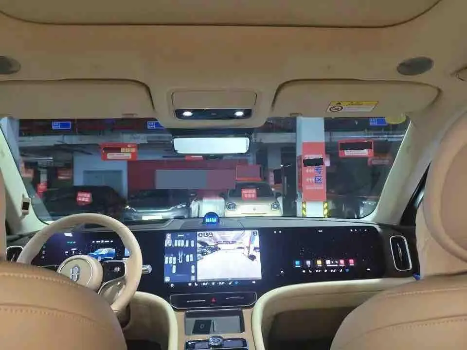 AITO 2025 AITO M9 extended range Ultra version 52kWh6 seat version automatic gear 5