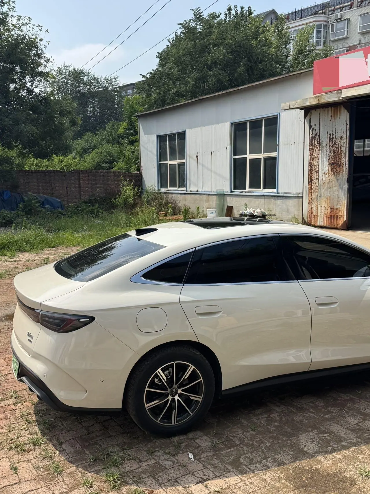 BYD 2025 seals 06 DM-i 1.5 stepless smart driving version 120KM exclusive automatic gear 6