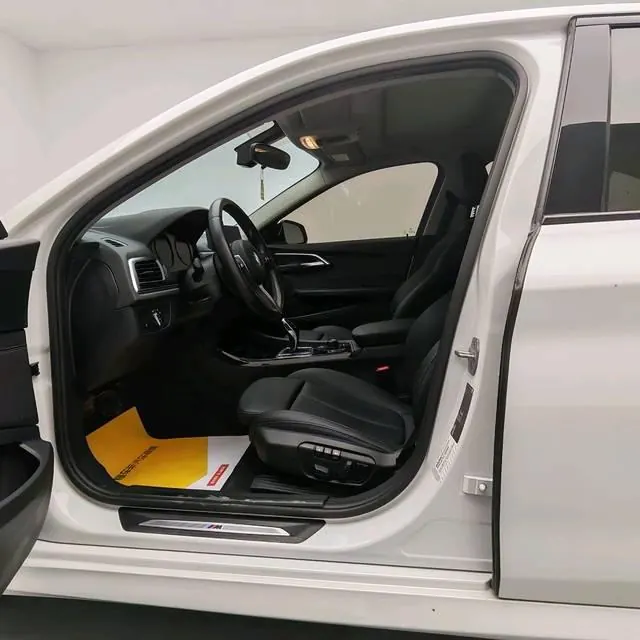 BMW 1 Series 2020 120i 1.5T Fashion Automatic 8