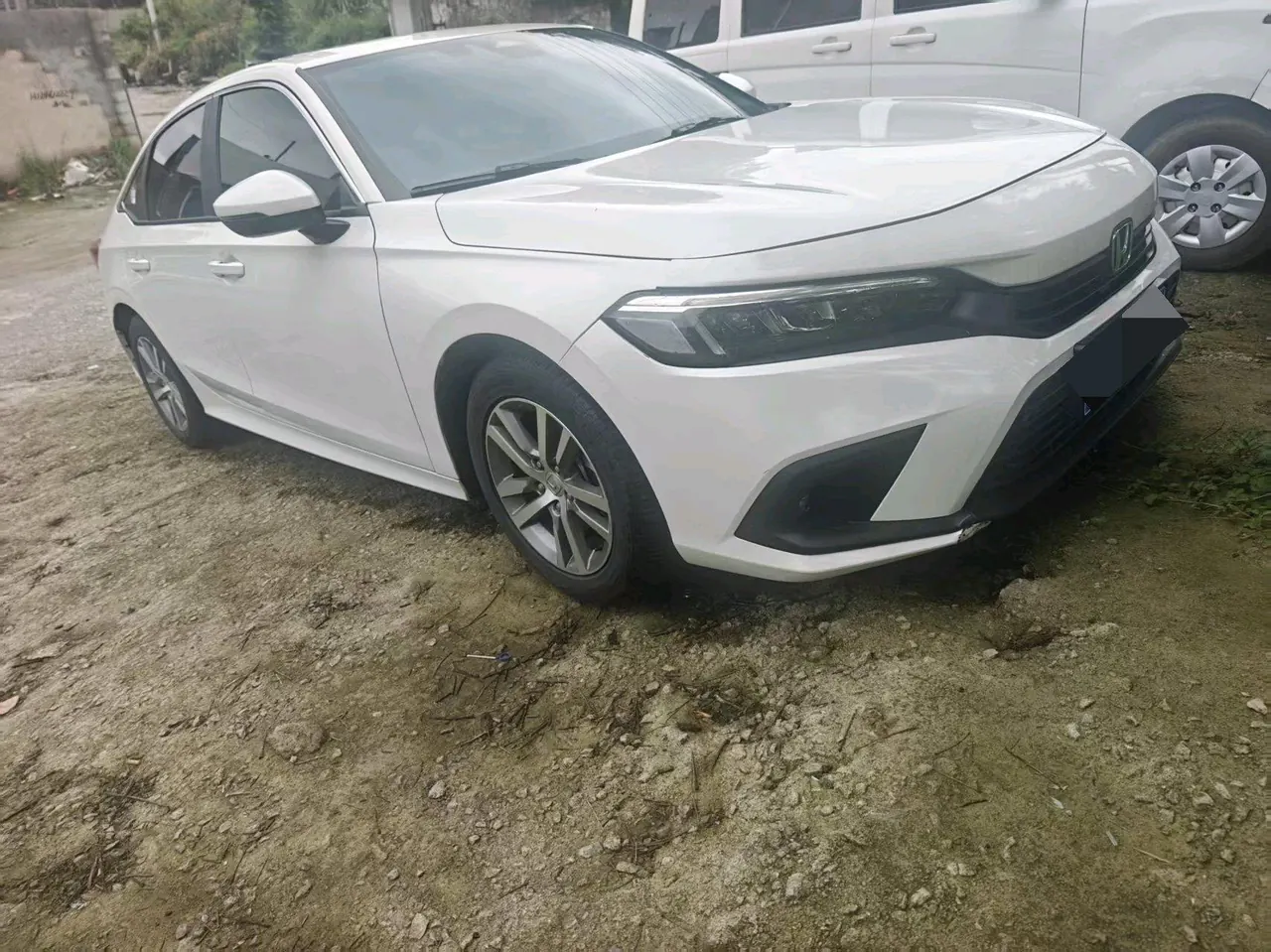 Honda 2023 Civic 1.5T CVT 240TURBO Sporty Edition Automatic 3
