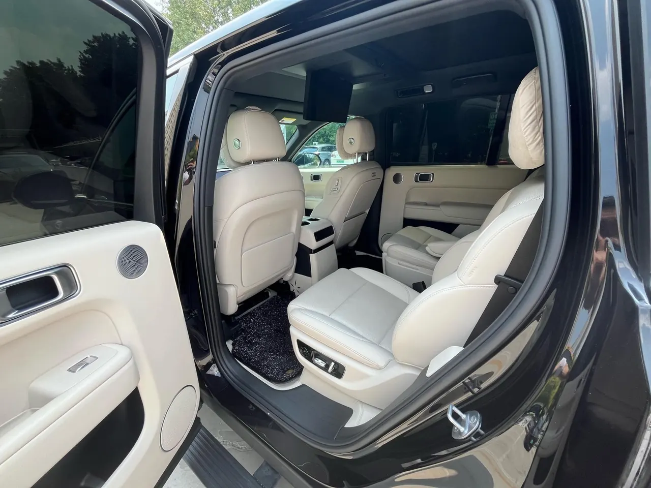 Li 2024 L9 Ultra automatic gear 5