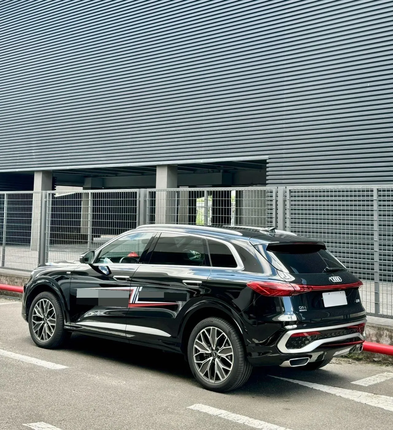Audi 2026 Q5L 20 T 10 million users exclusive version of automatic gear 3